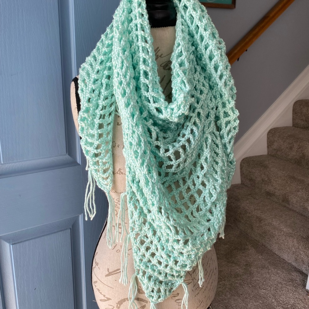 Handmade crochet mint green wrap shawl - Picture 1 of 6